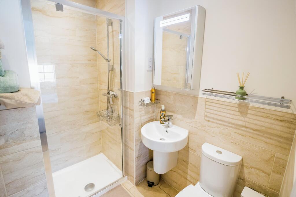 En-suite One