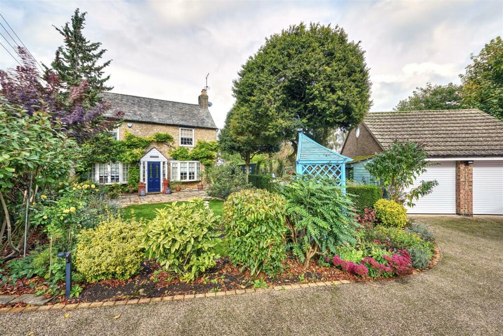 70 Glapthorn Rd Oundle-2.jpg