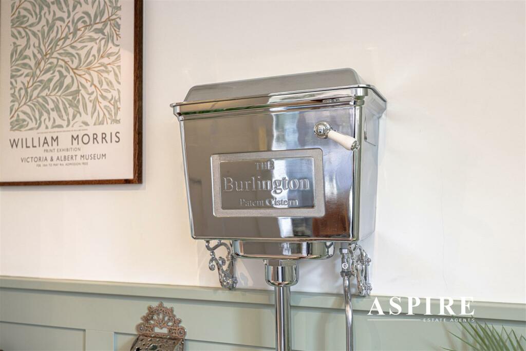 Aspire Estate Agents1033.jpg