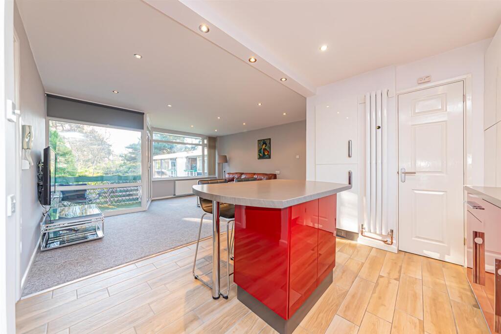 6 Birch Court (9).jpg