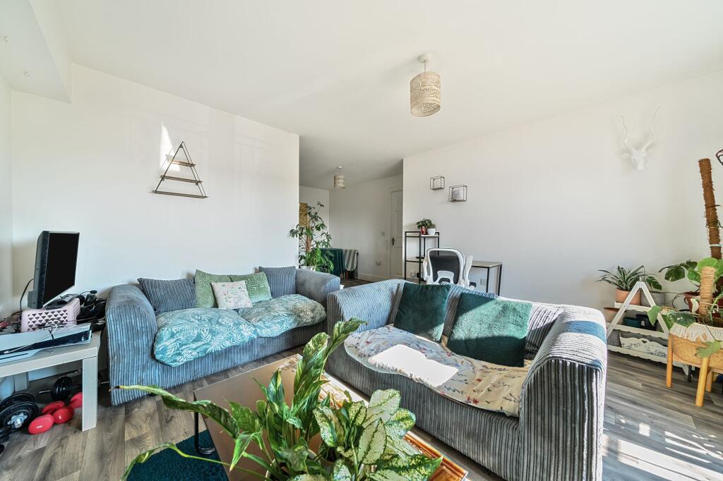 Living Room/ Dining Room