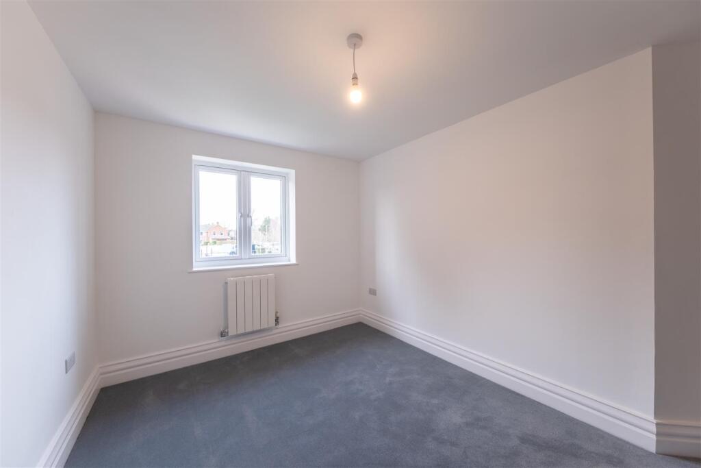 94 and 96 Pipers Lane-023.jpg