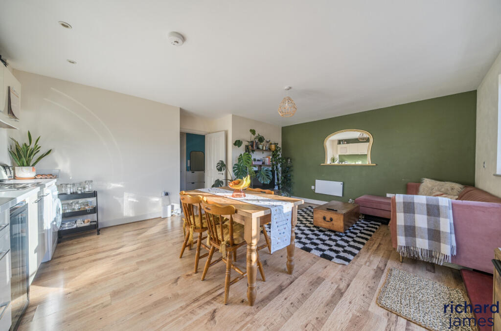 2ecf8d567a654f8aaf6e7bb0df50663f