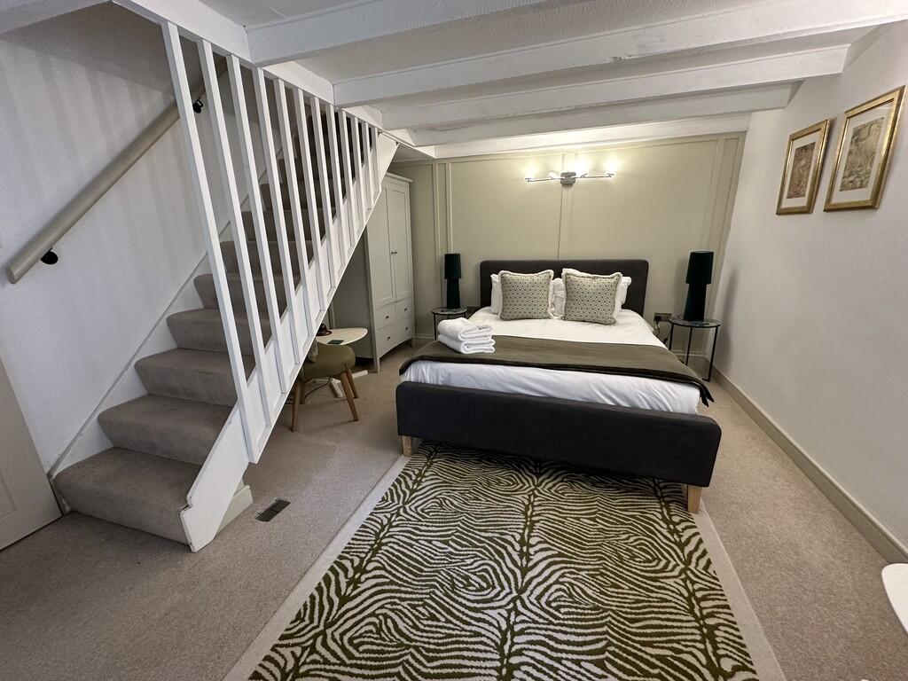 Main bedroom
