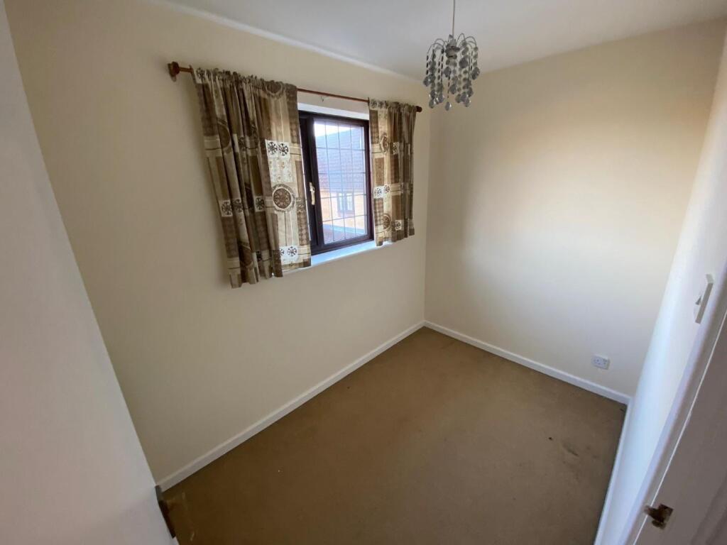 Bedroom 2.jpg