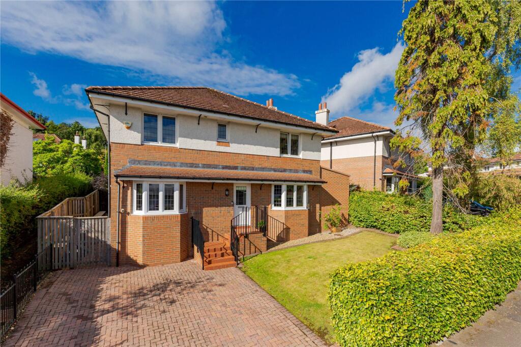 29 Hillpark Avenue