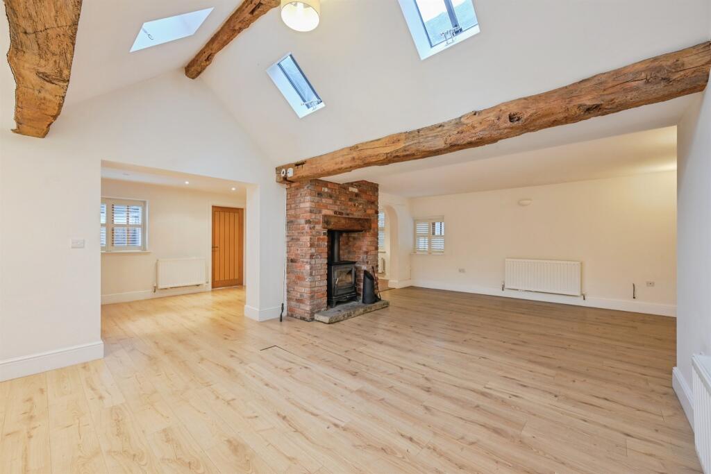 Sitting Room: