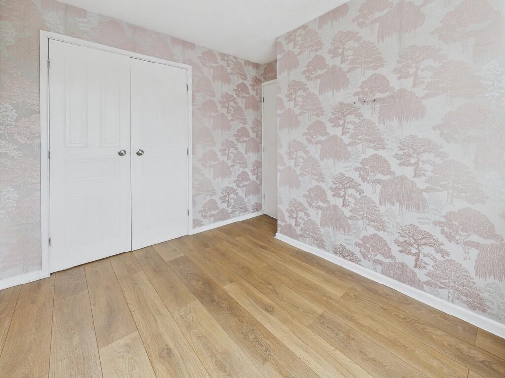 CAM04273G0-PR0151...