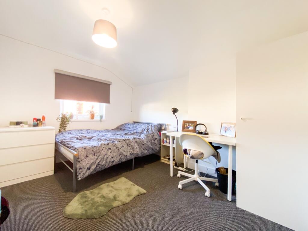 Lrg_another student property from Award winning CP