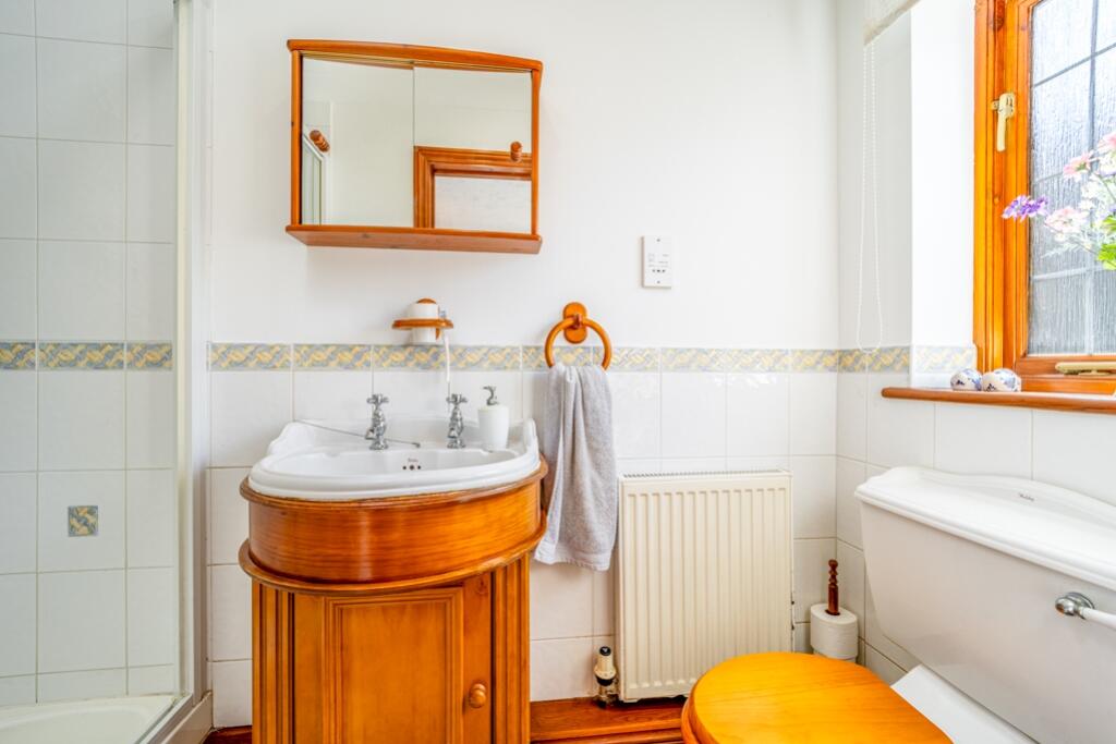 43 Station Road, Surfleet-24