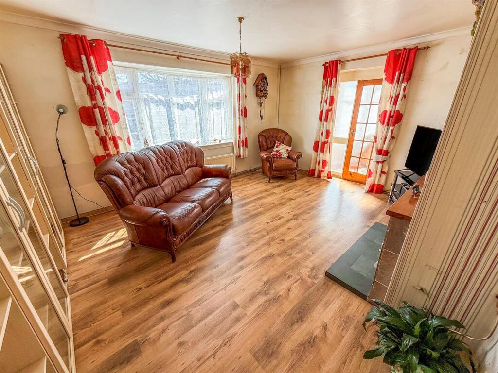 Additional Photograph