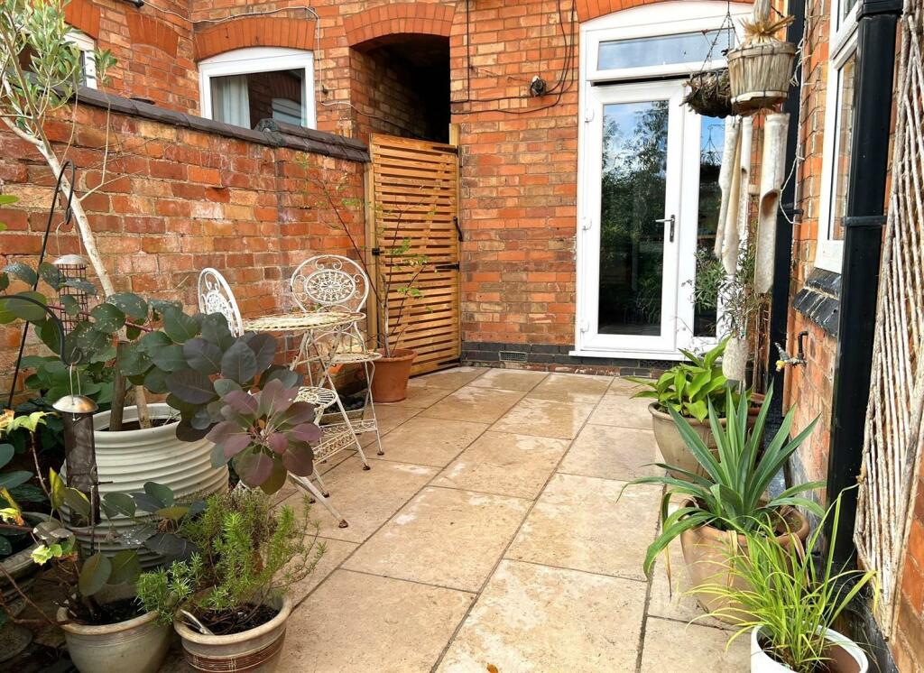 Patio.JPG