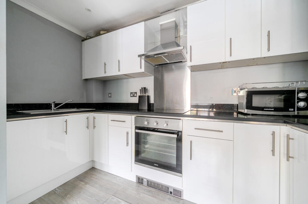 1320233-10-687661...