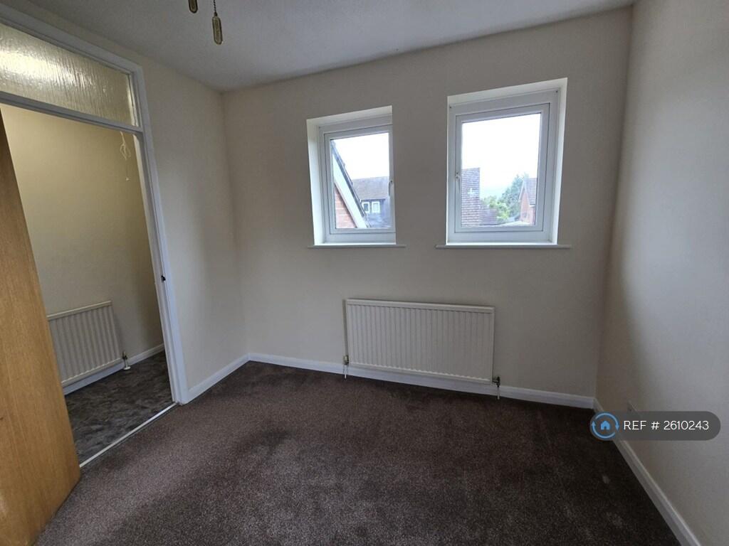 Master Bedroom2