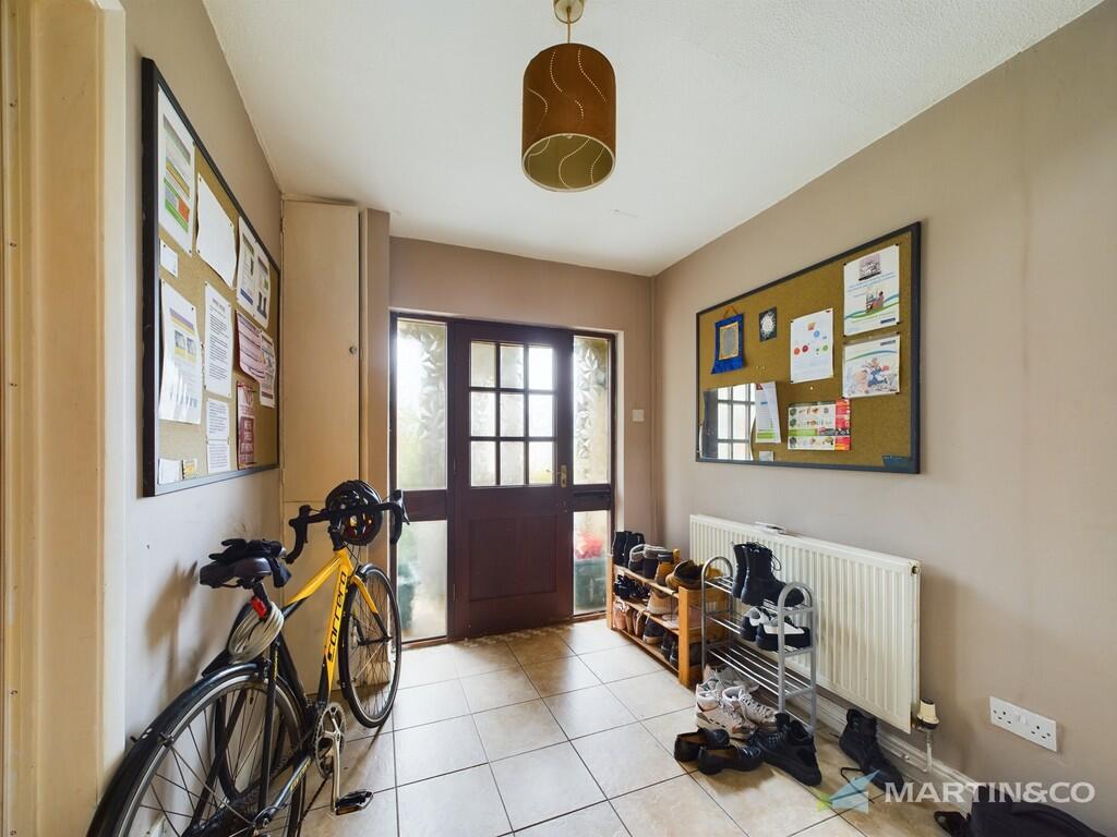 CAM02318G0-PR0311...