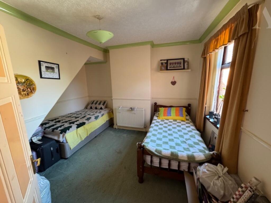 47 Foley Road bedroom 2