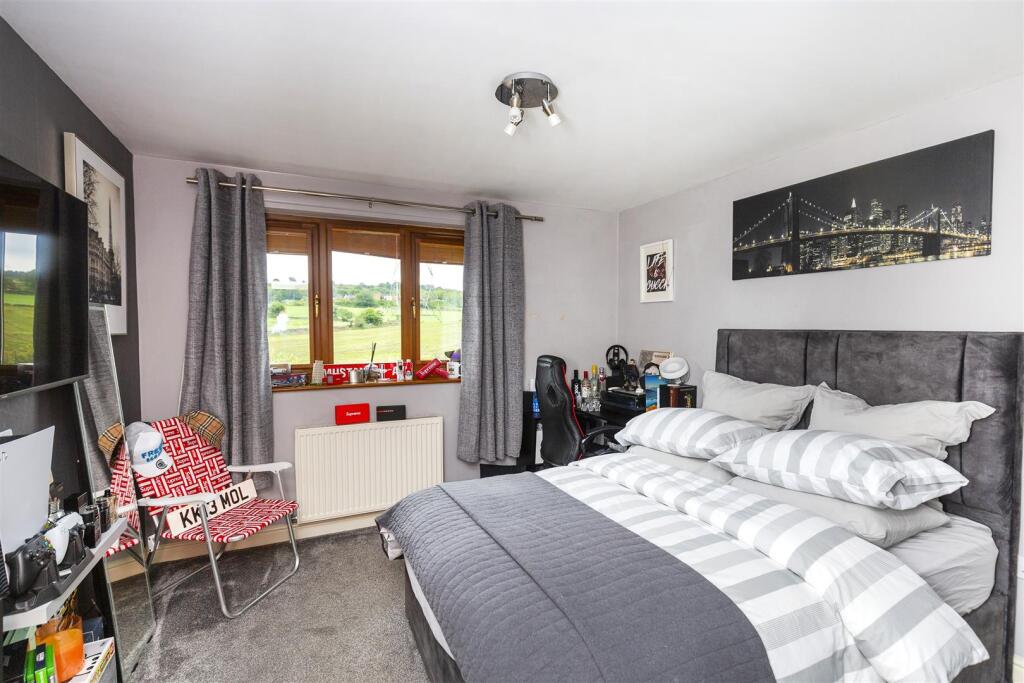 Bramleys Estate Agents - Dewsbury Road - Elland (2