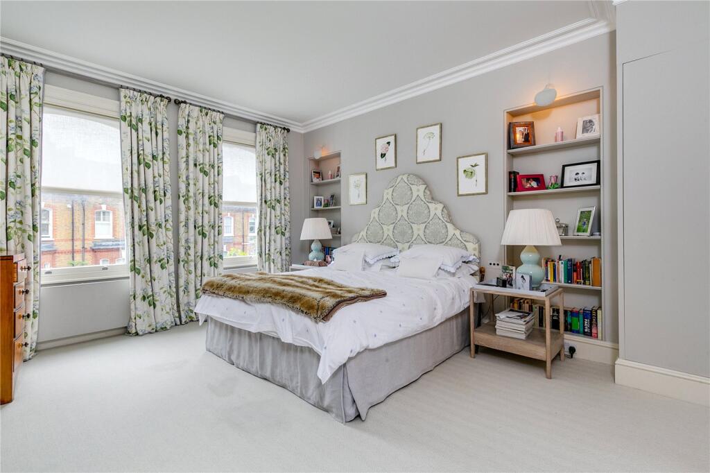Main Bedroom