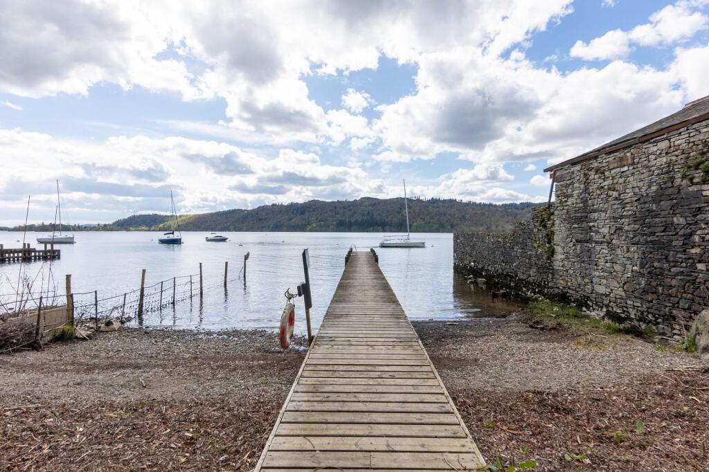 Private jetty for resident's use