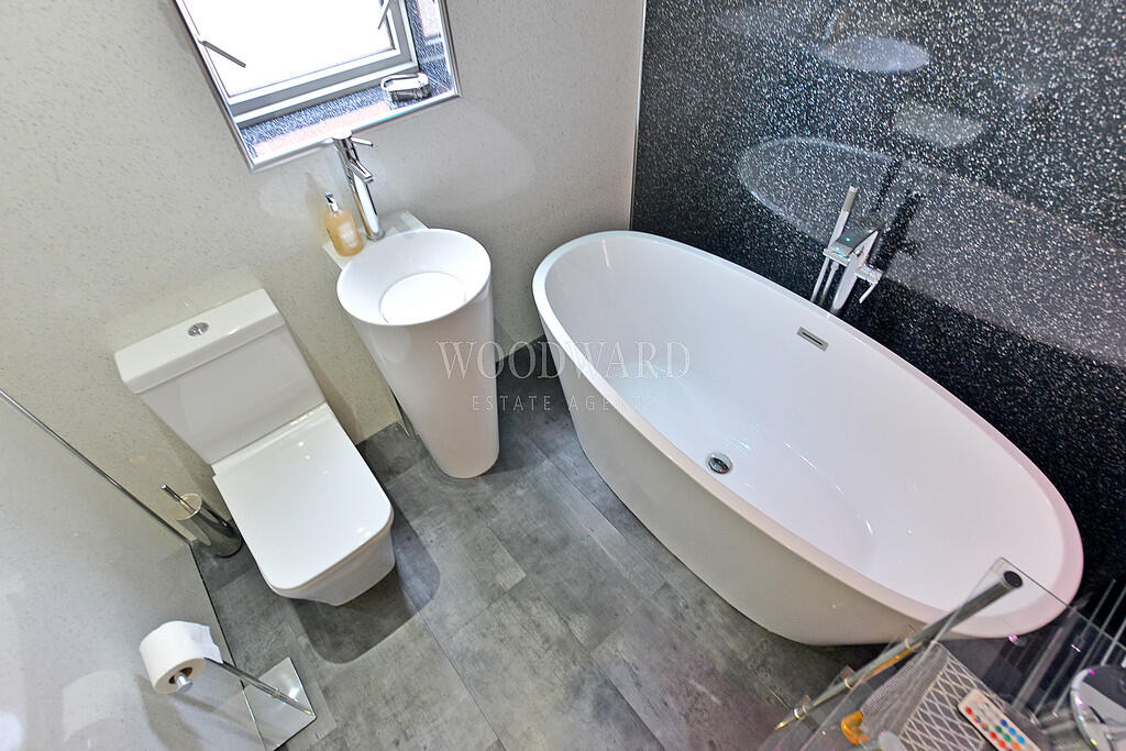 Bathroom/WC