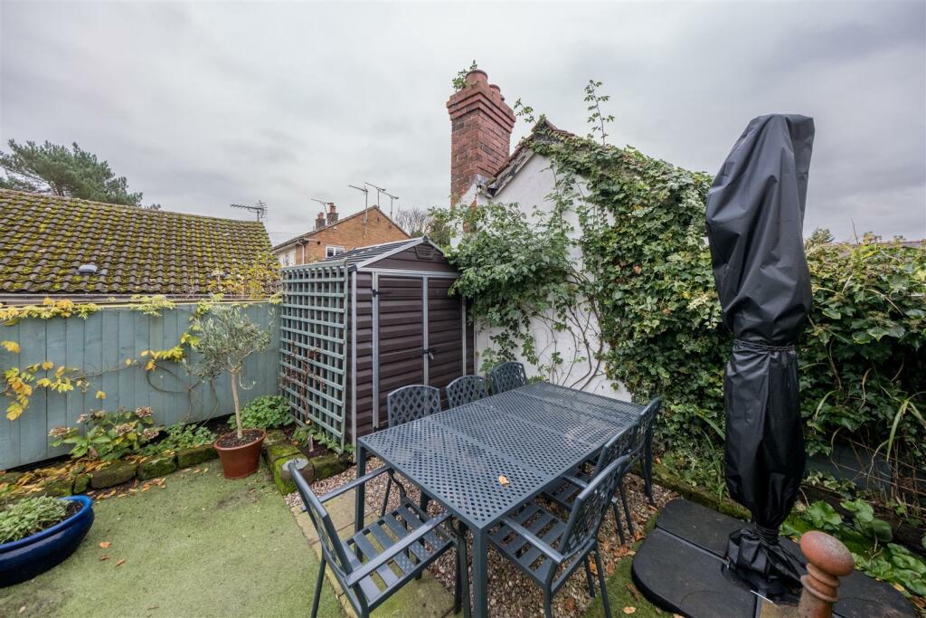 West Cottage-024.jpg