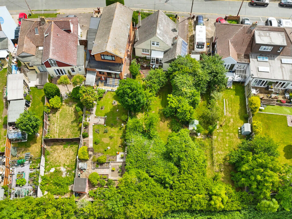 fa31c7c8-02506181...