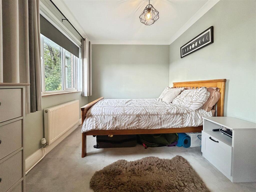 aebbfab5-1-43E8-8E29-DE655A98EB5D-3399-000001BC60E