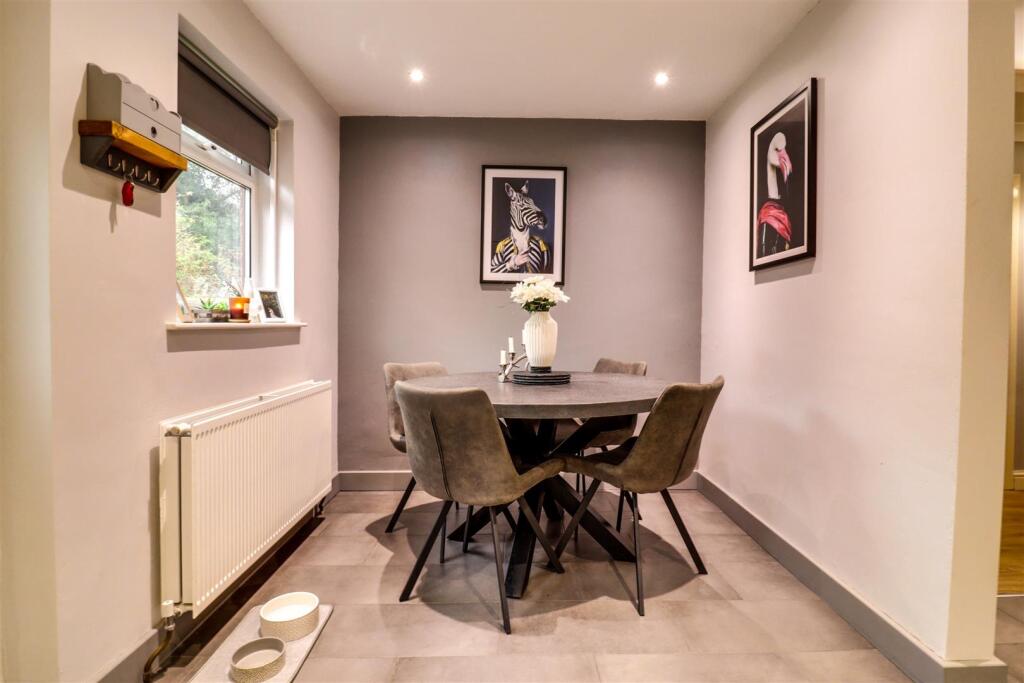 Dining Kitchen