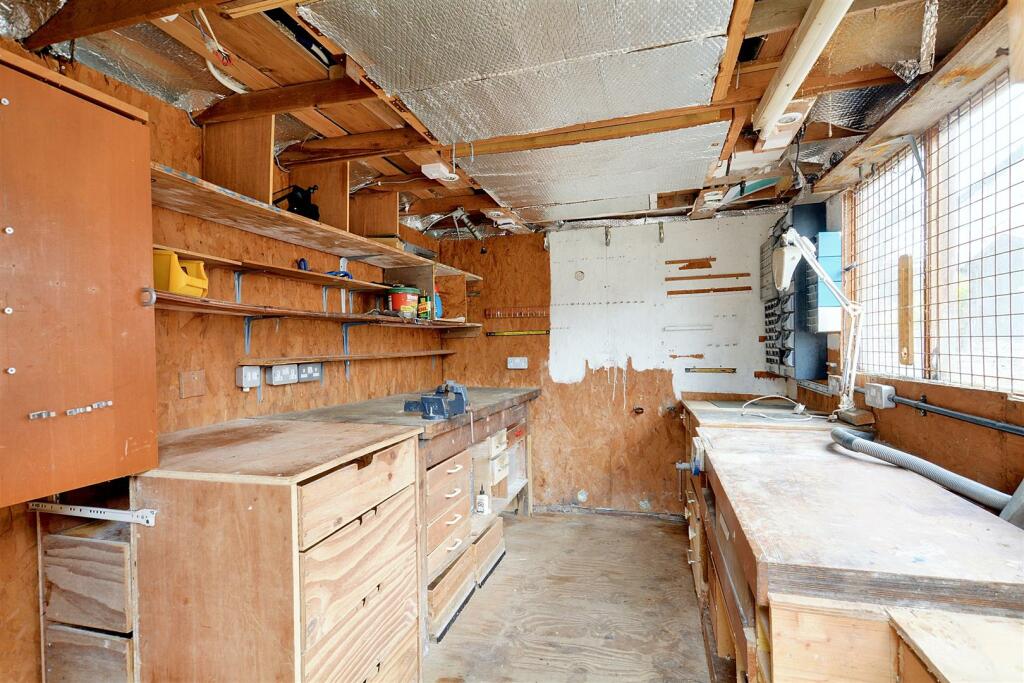 Shed.jpeg