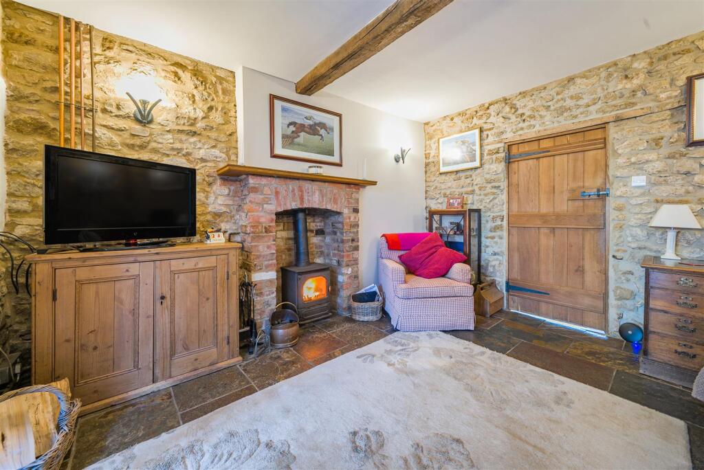 Herb Cottage, High Street, Culworth (3).jpg