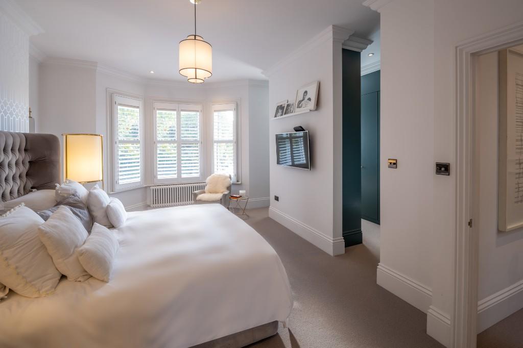 Principal bedroom