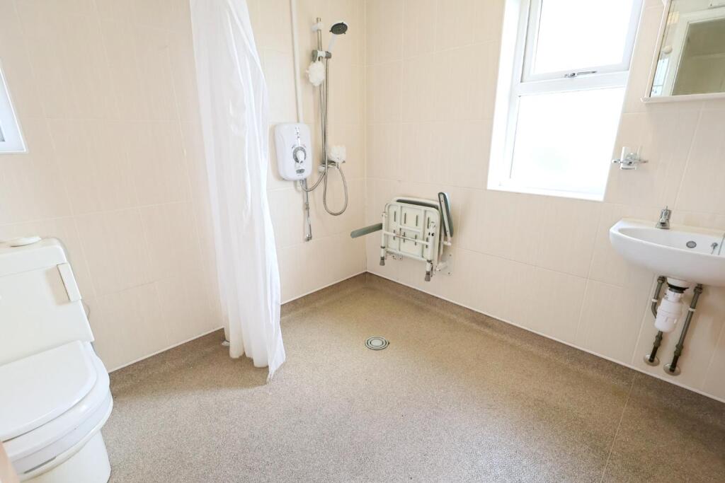 WET ROOM
