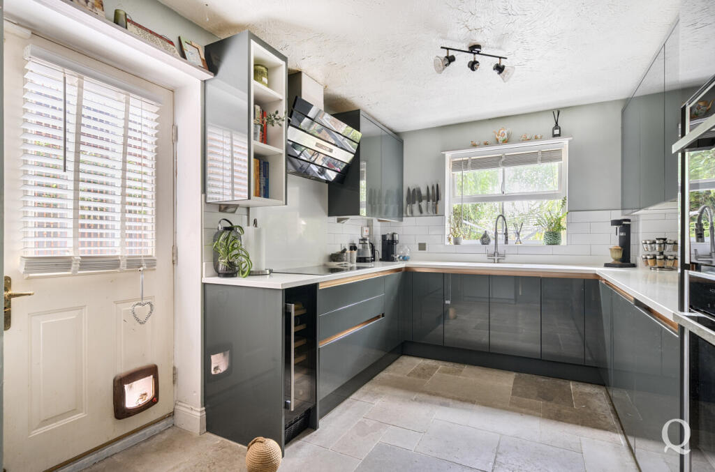 0e0f6d1c-8ffb-41a...