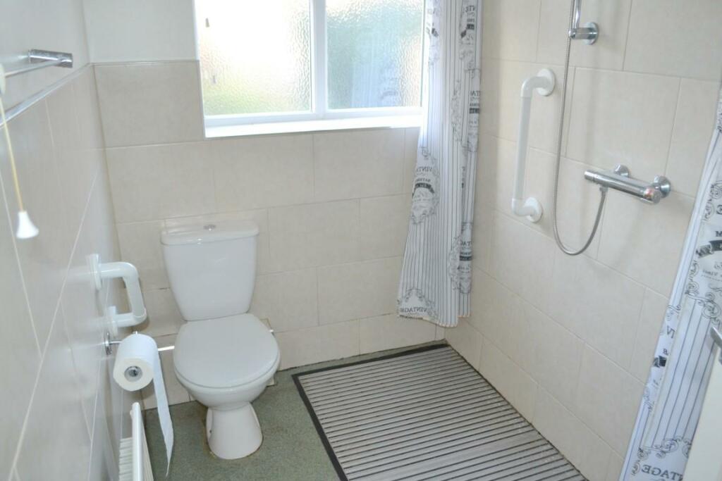 bath (Medium).JPG