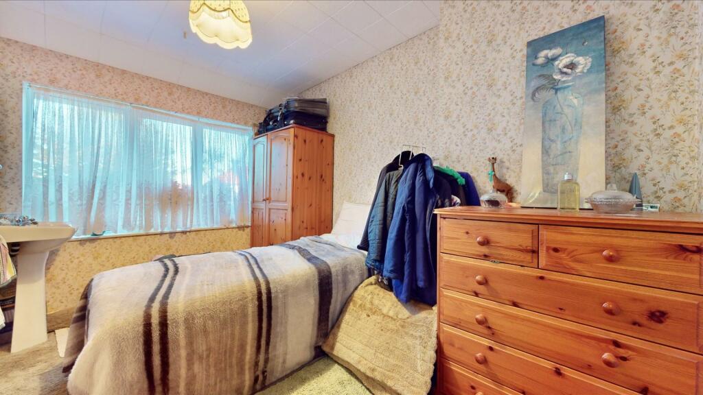 Becontree-Avenue-01042025_230759.jpg