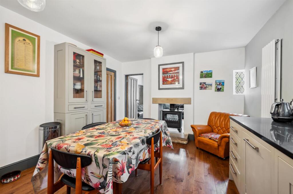 Kitchen-Diner to Sitting Room.jpg