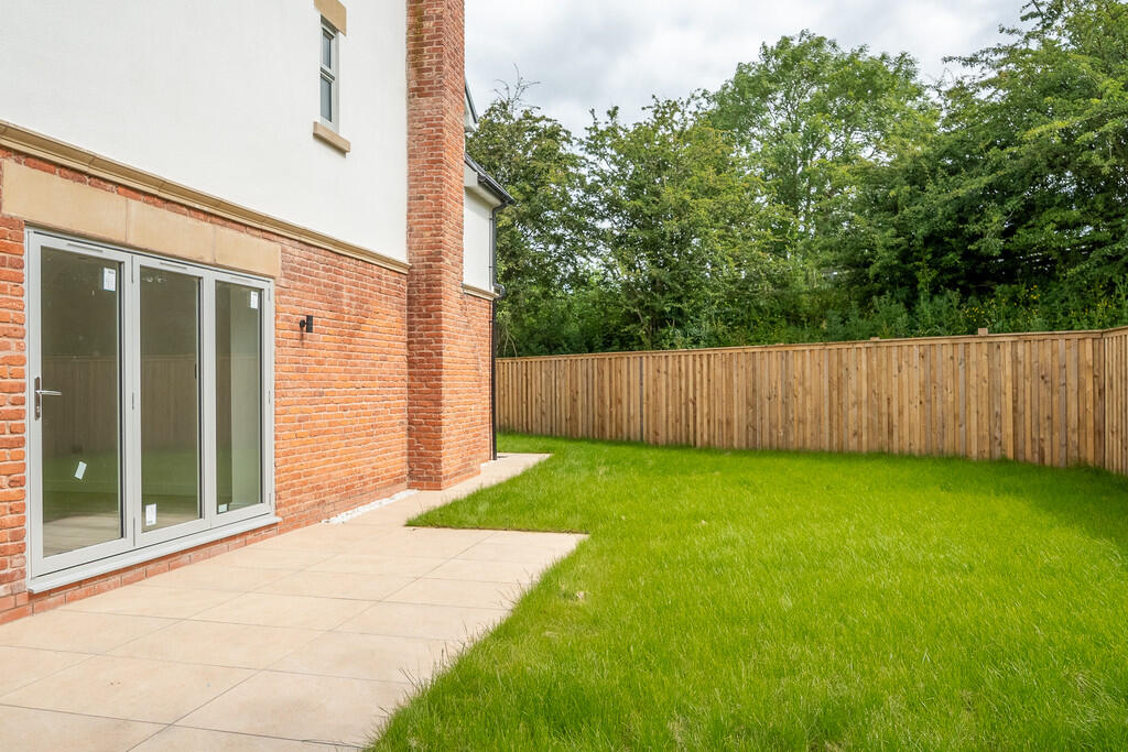 Sunny Wrap around...