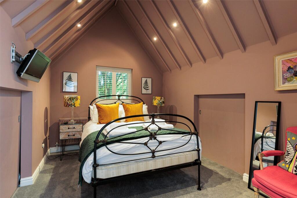 Cottage Bedroom