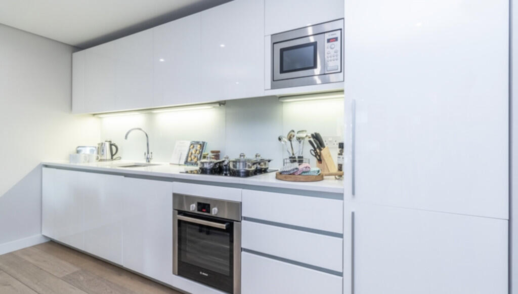 Screenshot 2025-0...