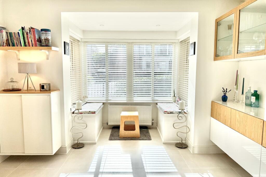 Kitchen  / Diner