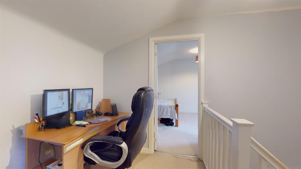 SECOND FLOOR LANDING