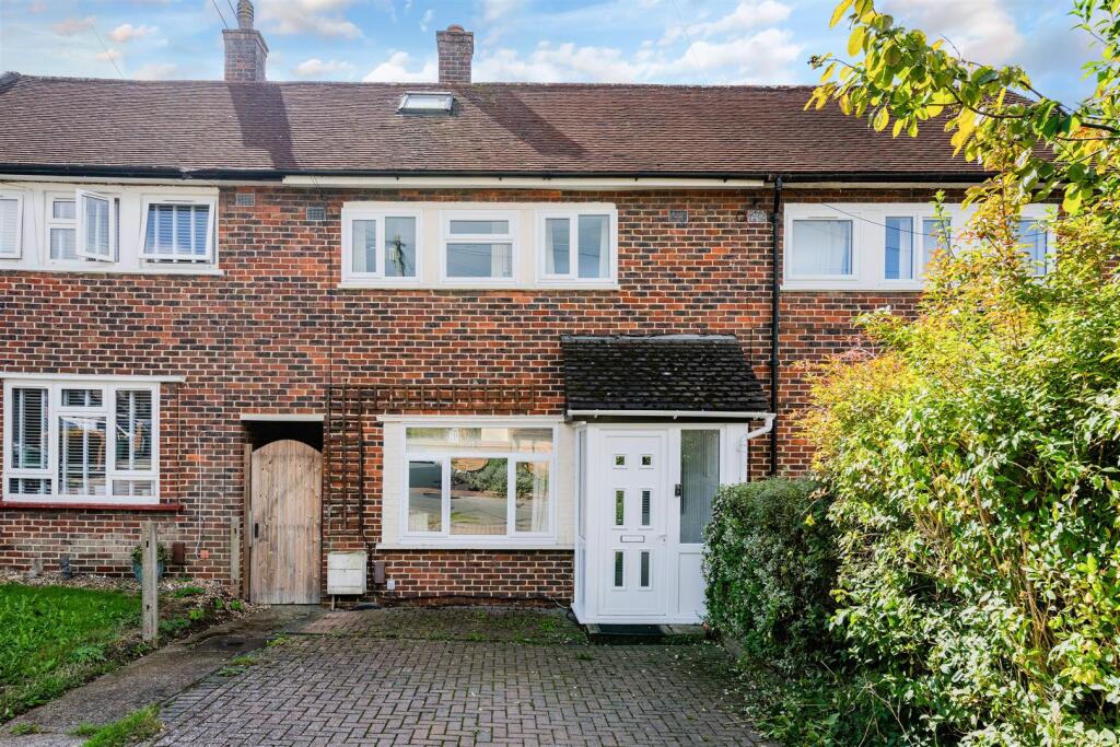 DUNDREY CRESCENT, 18 (4).jpg