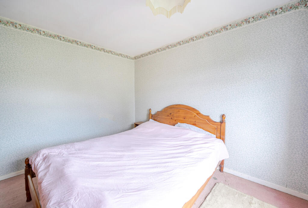 1301831-9-683d942...