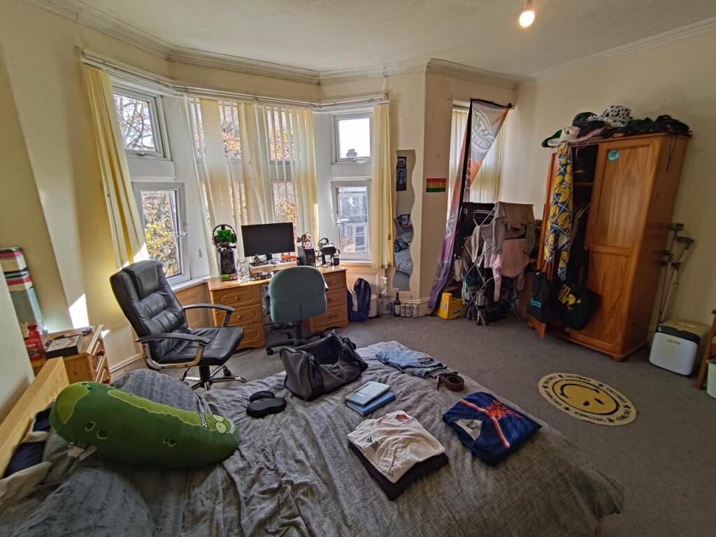 First floor front be