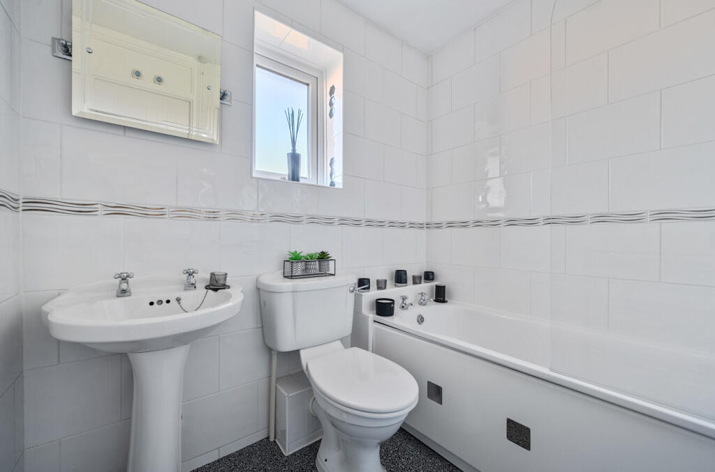 1388368-9-693ace4...