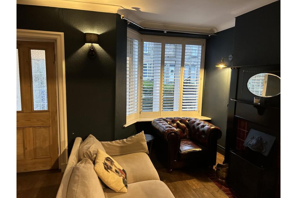 Snug / Sitting Room