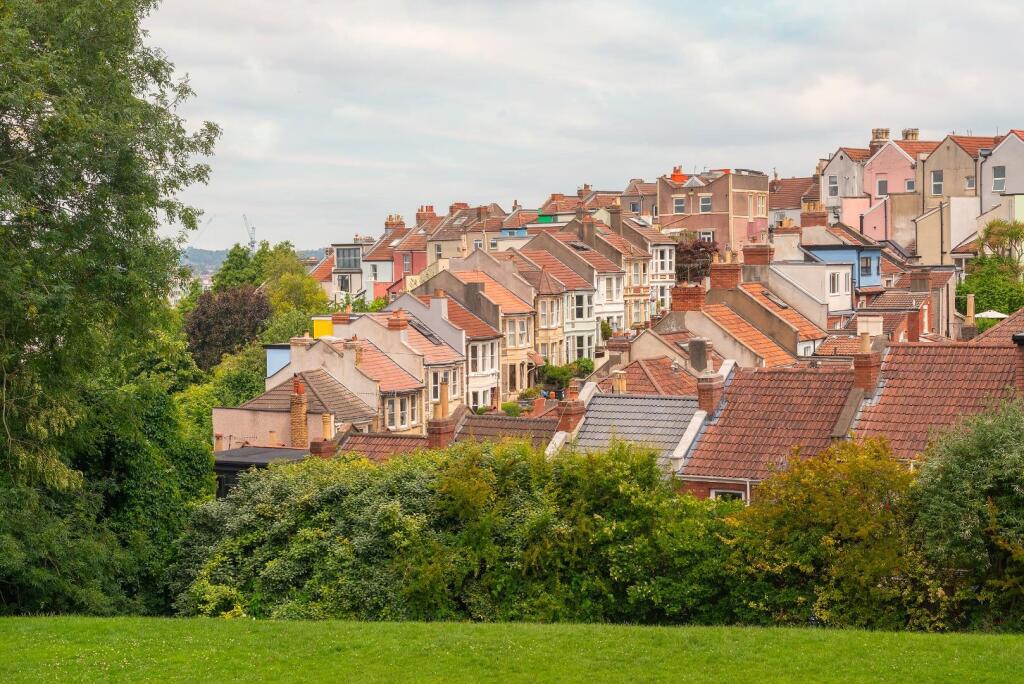 0V7STN - External A.jpg