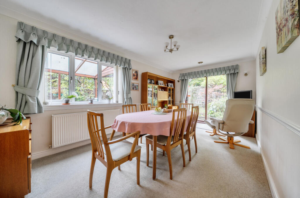 1360690-1-68e6339...