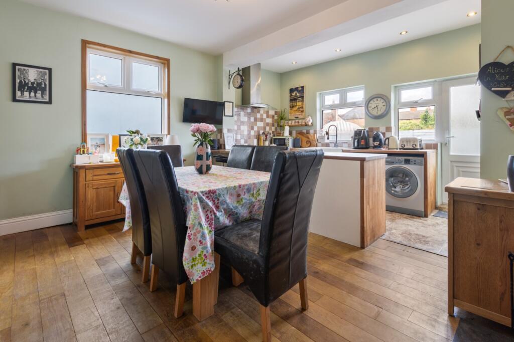 Kitchen Diner