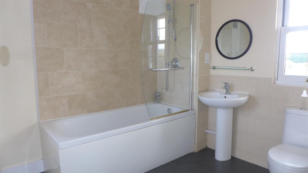 Hatchmead Farm 011 [00086880].JPG